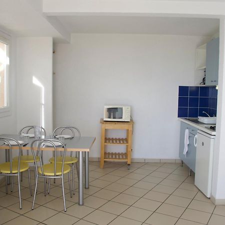 Aparthotel Ulvf Les Romarins Fleury  Exterior foto